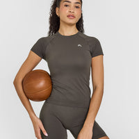 Go To Seamless Fitted Top | Deep Taupe