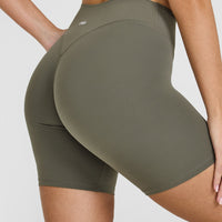 SoftMotionâ„¢ Cycling Shorts 8" with White Logo | Alpine Green