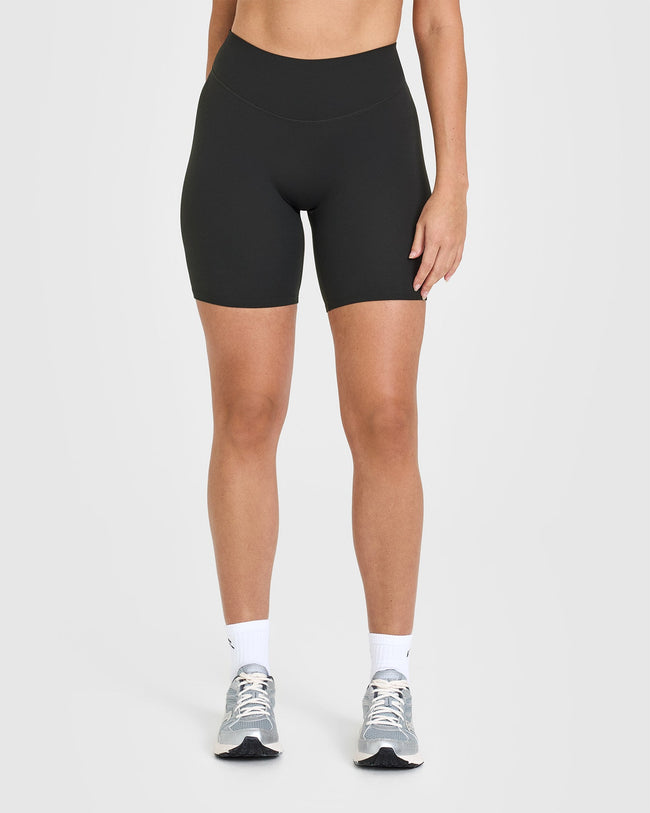 SoftMotionâ„¢ Cycling Shorts 8" with White Logo | Soft Black
