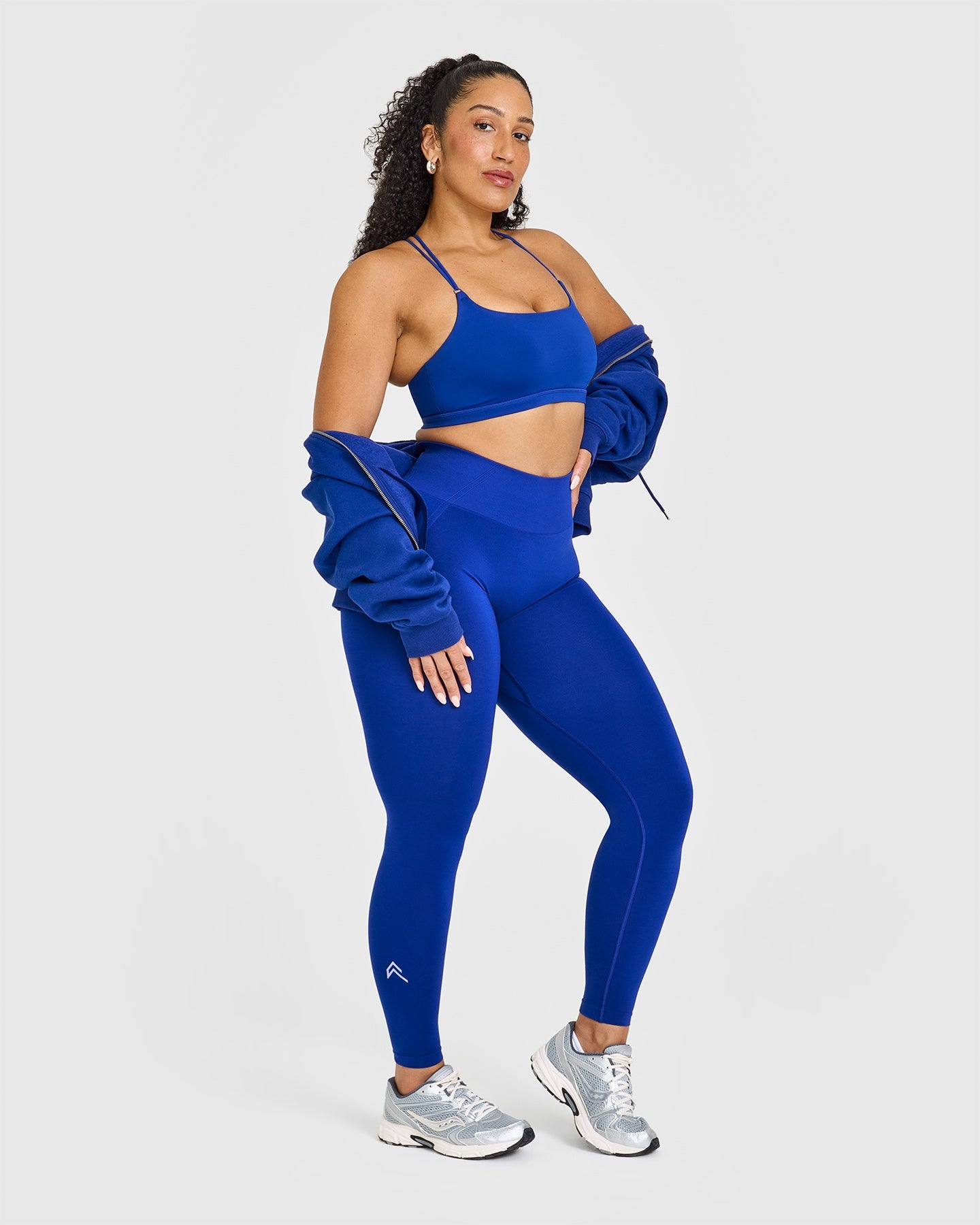 Effortless Seamless Leggings with White Logo | Strong Blue