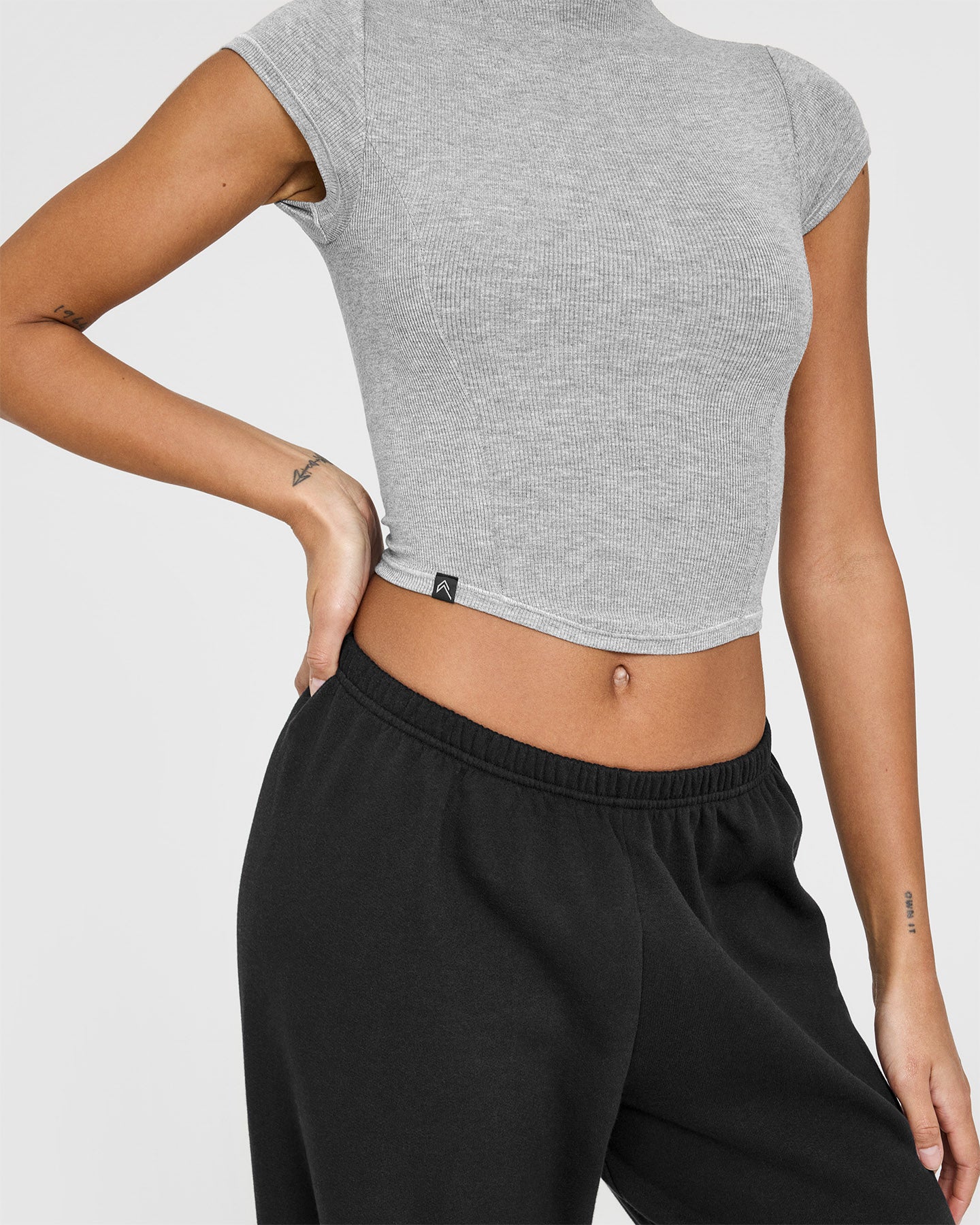 Mellowâ„¢ Rib Mid Mock Neck T-Shirt | Charcoal Marl