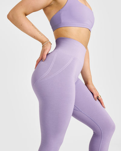 Effortless Seamless Leggings with White Logo | Wisteria Purple
