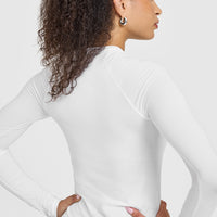 Go To Seamless Fitted Long Sleeve Top | White
