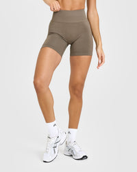 Effortless Seamless Shorts with White Logo | Moss Brown