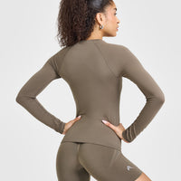 Go To Seamless Fitted Long Sleeve Top | Moss Brown