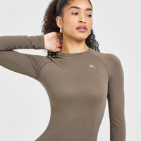 Go To Seamless Fitted Long Sleeve Top | Moss Brown