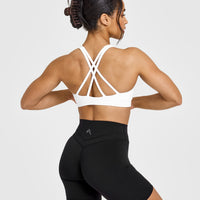 EasyLiftâ„¢ High Neck Sports Bra | White