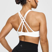 EasyLiftâ„¢ High Neck Sports Bra | White