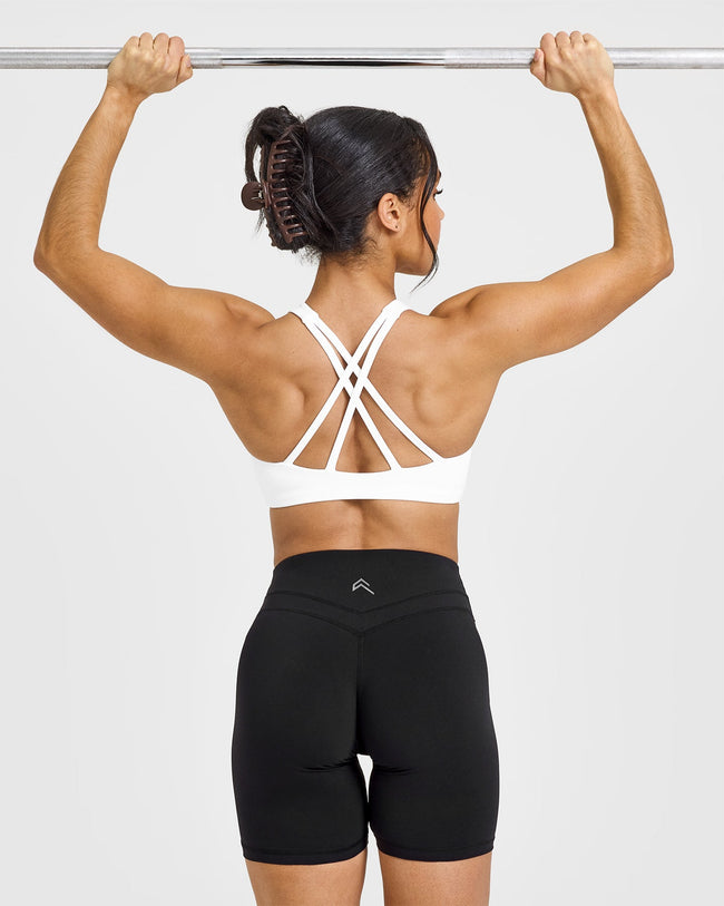 EasyLiftâ„¢ High Neck Sports Bra | White