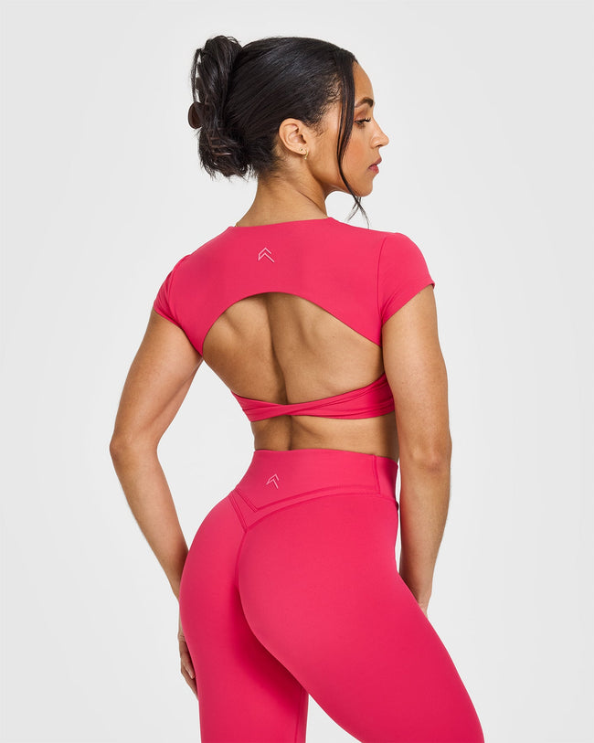 Unified Twist Front Short Sleeve Crop Top | Berry Bloom