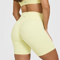 SoftMotionâ„¢ Cycling Shorts 8" | Pastel Yellow