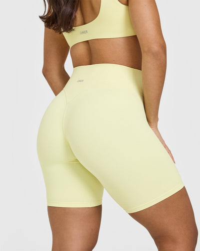 SoftMotionâ„¢ Cycling Shorts 8" | Pastel Yellow