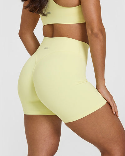SoftMotionâ„¢ Shorts 6" | Pastel Yellow