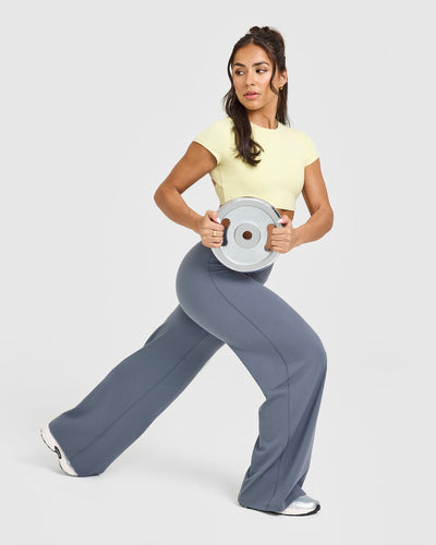 SoftMotionâ„¢ Short Sleeve Crop Top | Pastel Yellow