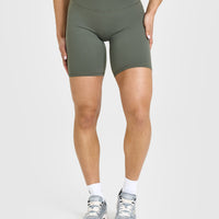 SoftMotionâ„¢ Cycling Shorts 8" with White Logo | Dark Khaki