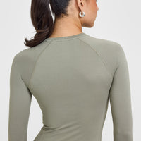 Go To Seamless Fitted Long Sleeve Top | Soft Sage Green