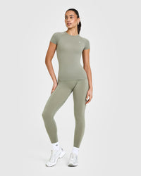 Go To Seamless Fitted Top | Soft Sage Green