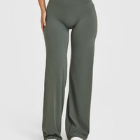 SoftMotionâ„¢ Straight Leg Bottoms with White Logo | Dark Khaki