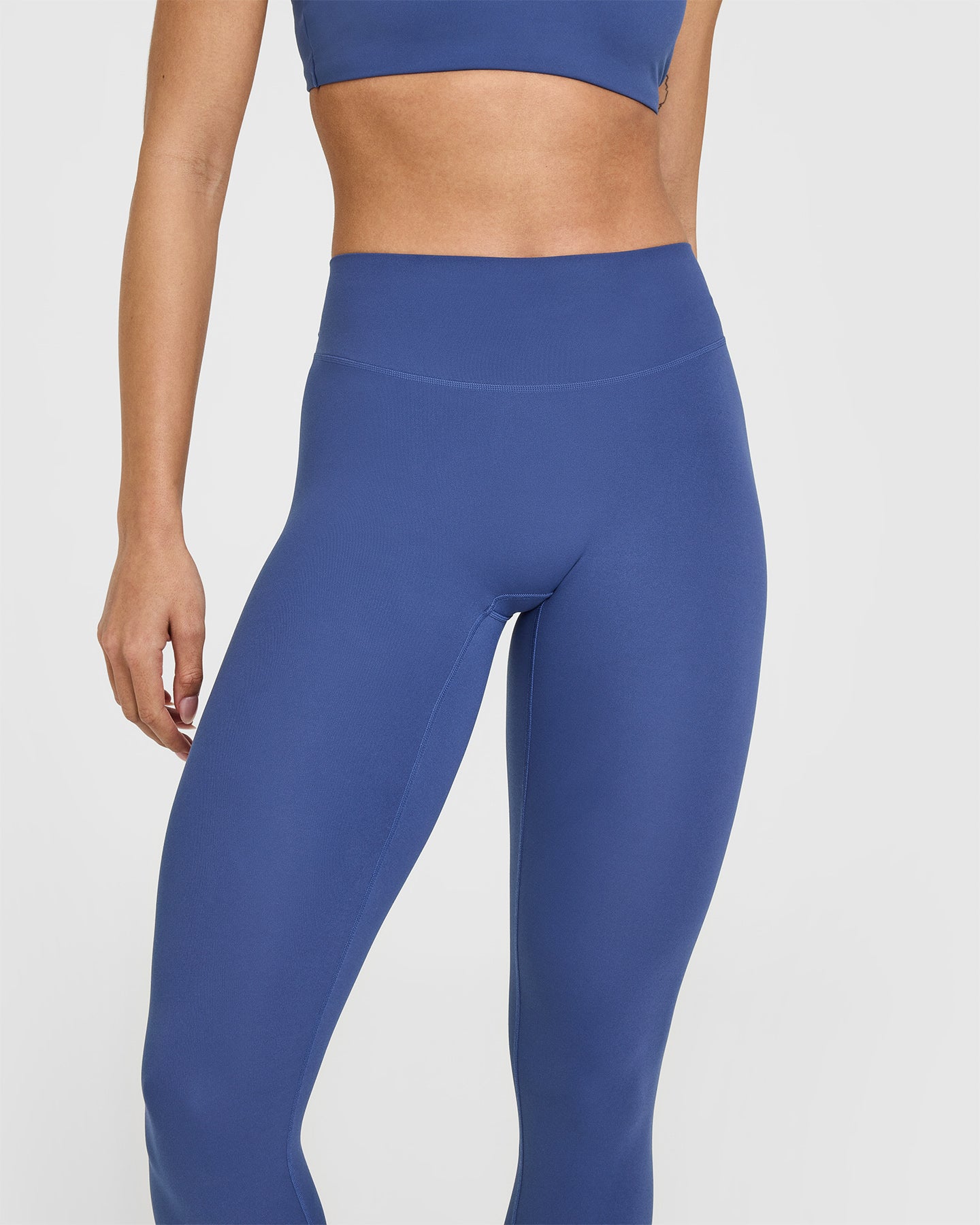 SoftMotionâ„¢ Leggings with White Logo | Shadow Blue