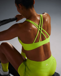 EasyLiftâ„¢ High Neck Sports Bra | Charged Lime Green