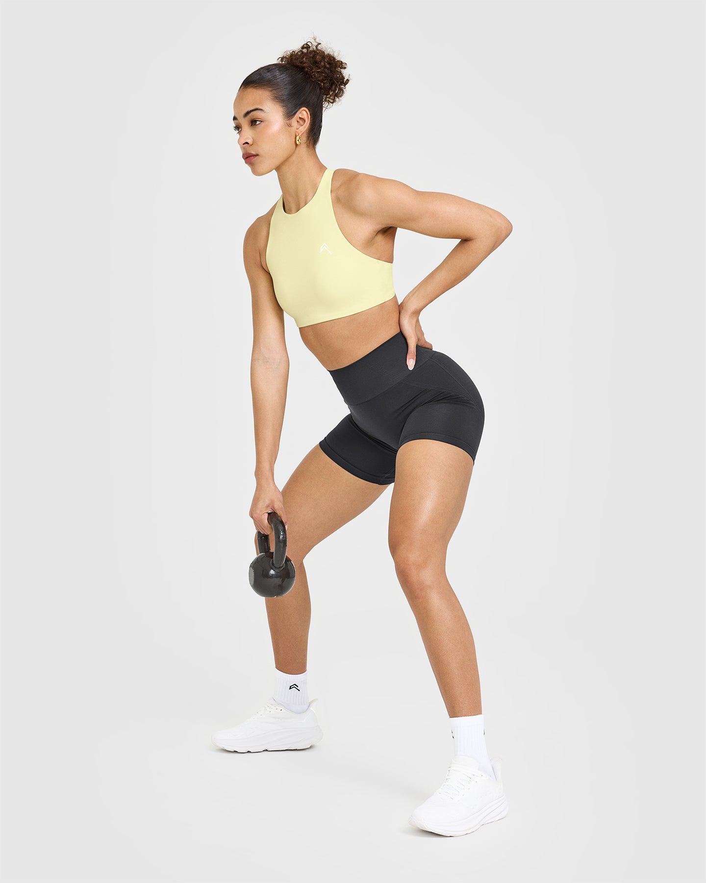 EasyLiftâ„¢ High Neck Sports Bra | Pastel Yellow