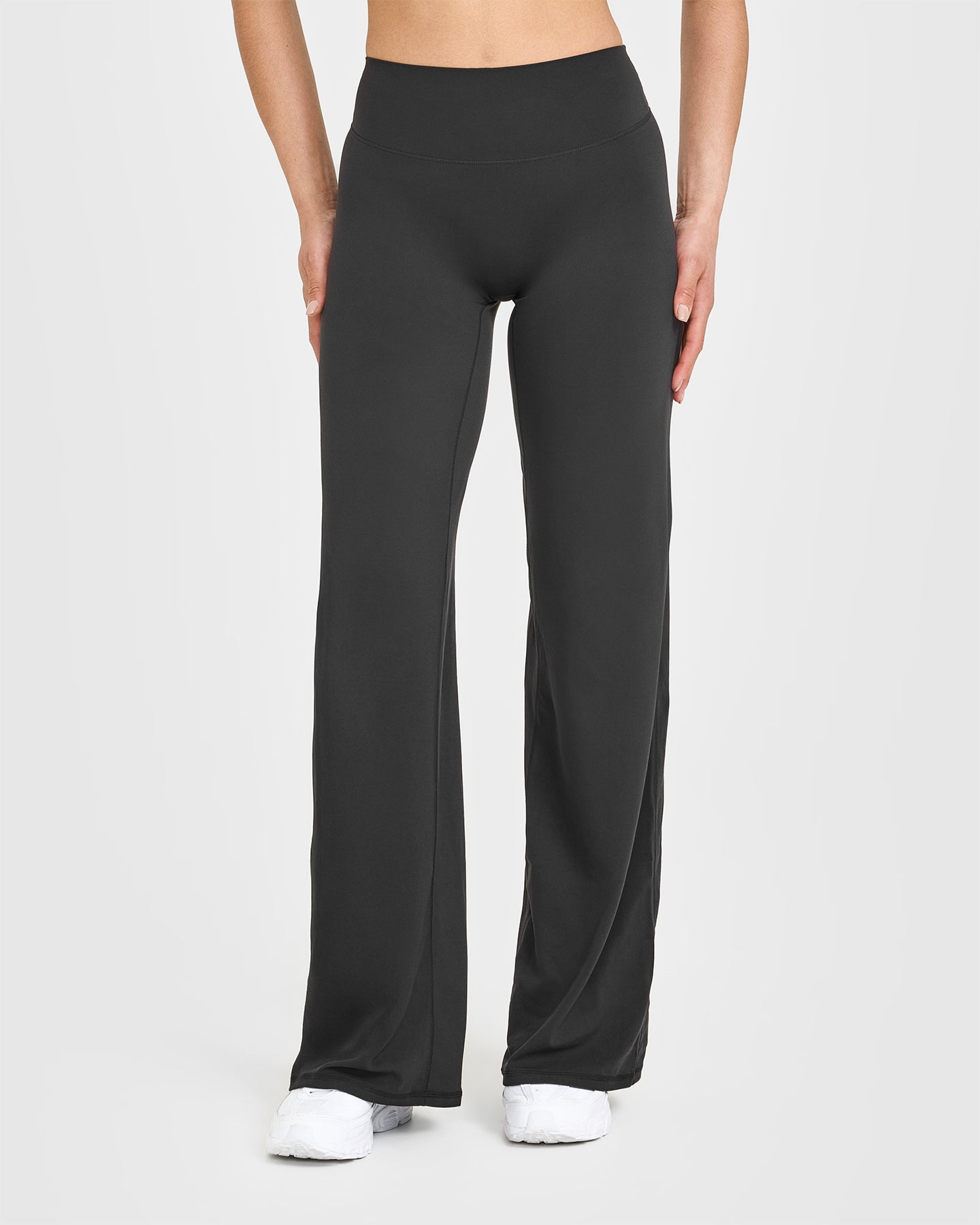 SoftMotionâ„¢ Straight Leg Bottoms | Soft Black