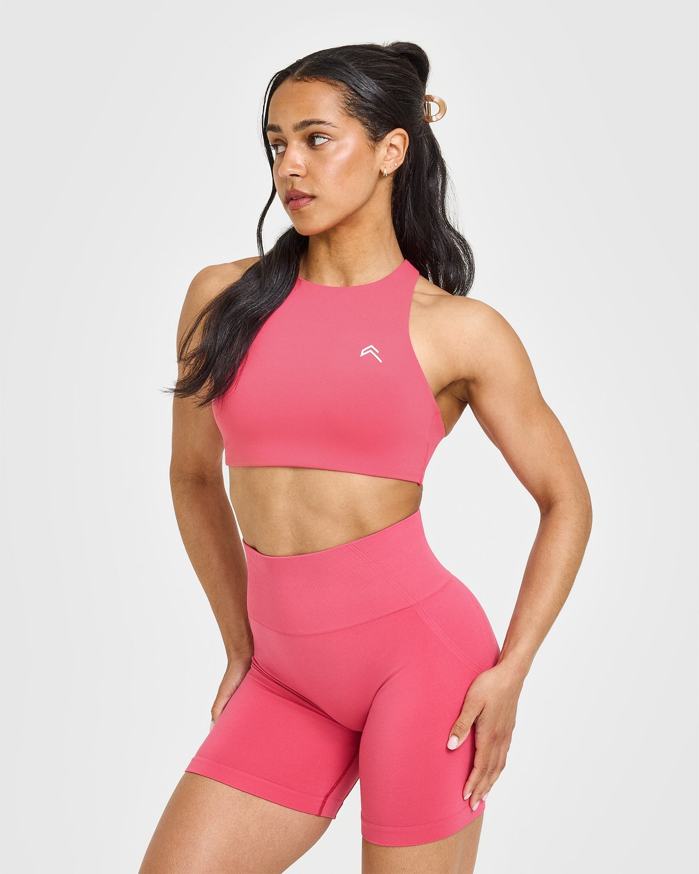 EasyLiftâ„¢ High Neck Sports Bra | Velvet Pink