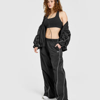 Mellow™ Rib Square Neck Bra | Soft Black