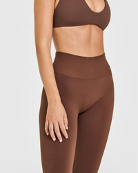 Effortless Seamless Leggings with White Logo | Rustic Brown