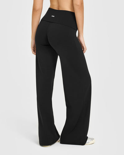 SoftMotion™ Fold Over Straight Leg Bottoms | Black