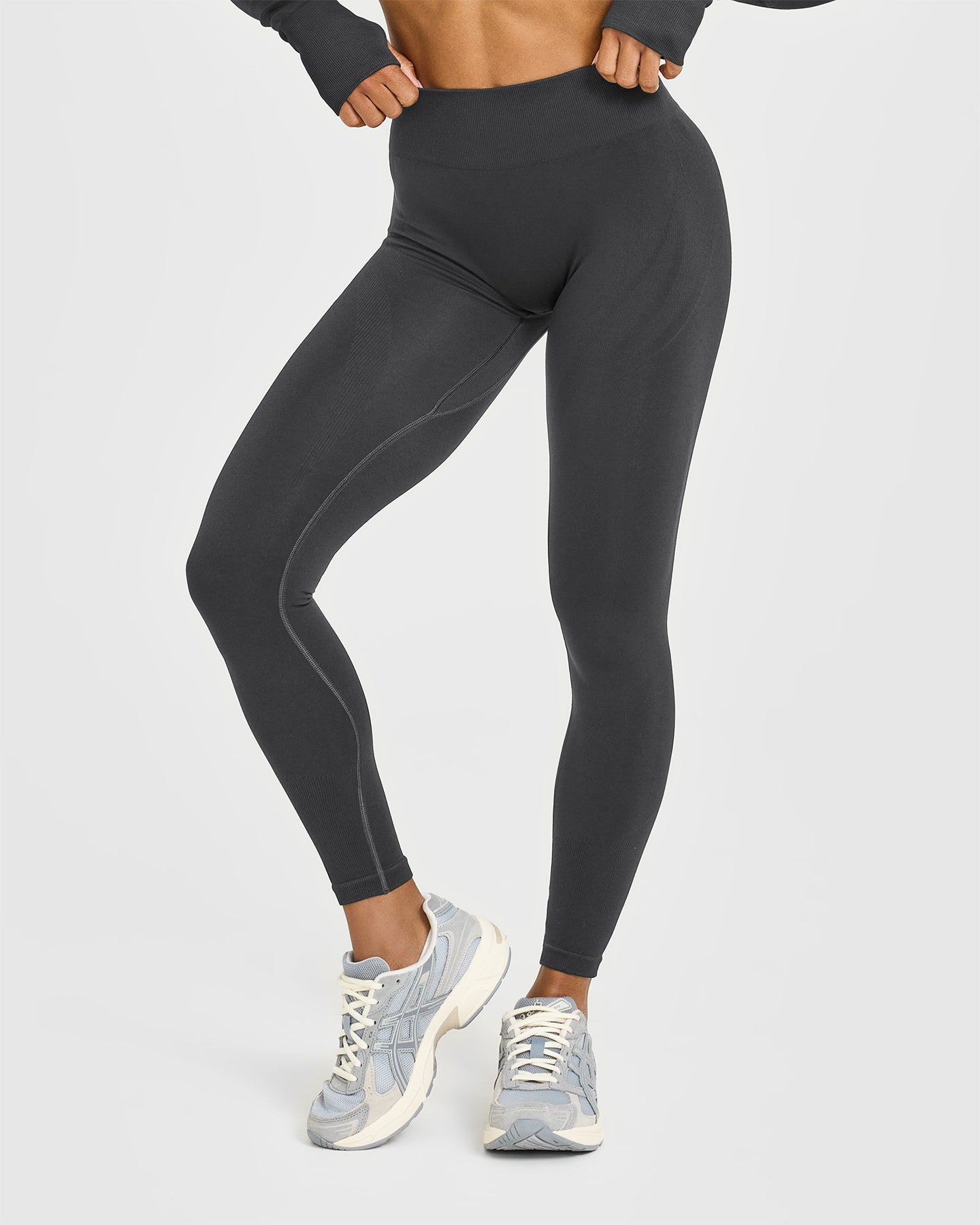 EnhanceLiftâ„¢ Seamless Leggings with White Logo | Coal