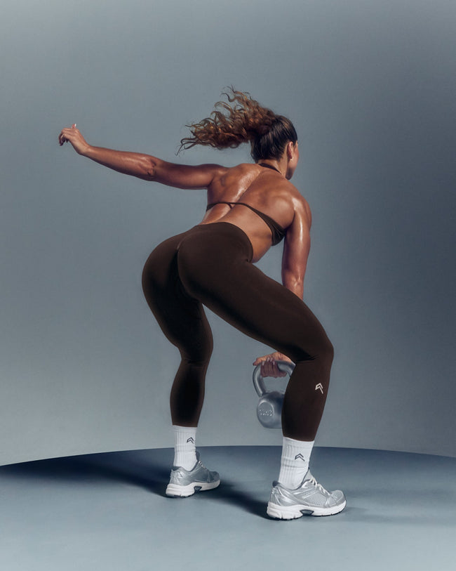 EnhanceLiftâ„¢ Seamless Leggings with White Logo | Plum Brown