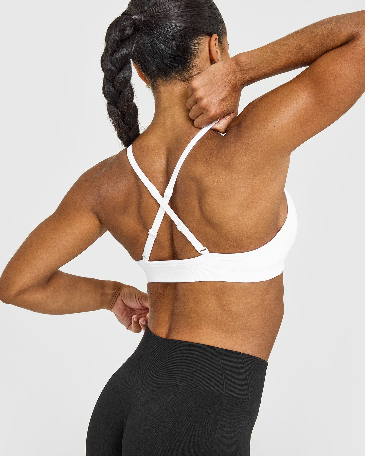 EnhanceLiftâ„¢ Seamless Strappy Sports Bra | White