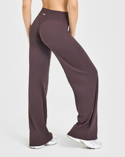 SoftMotionâ„¢ Straight Leg Bottoms | Dark Umber Brown