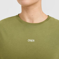 Classic Oner Graphic Crop Lightweight T-Shirt | Olive Green