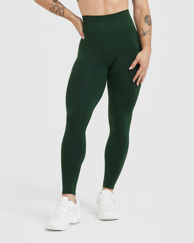 Effortless Seamless Leggings with White Logo | Evergreen