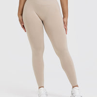 Effortless Seamless Leggings with White Logo | Mushroom Brown