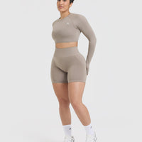 Go To Seamless Fitted Crop Long Sleeve Top | Minky
