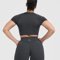 Go To Seamless Fitted Crop Top | Coal
