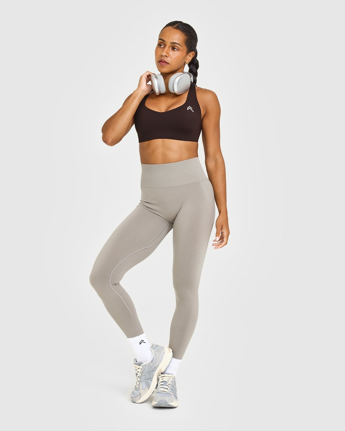 EasyLiftâ„¢ Cross Back Sports Bra | 70% Cocoa
