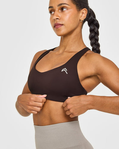 EasyLiftâ„¢ Cross Back Sports Bra | 70% Cocoa