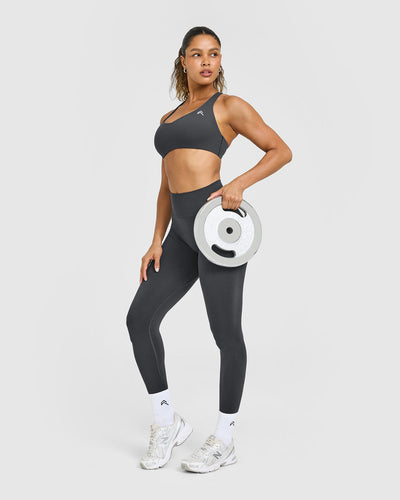 EasyLiftâ„¢ Cross Back Sports Bra | Coal
