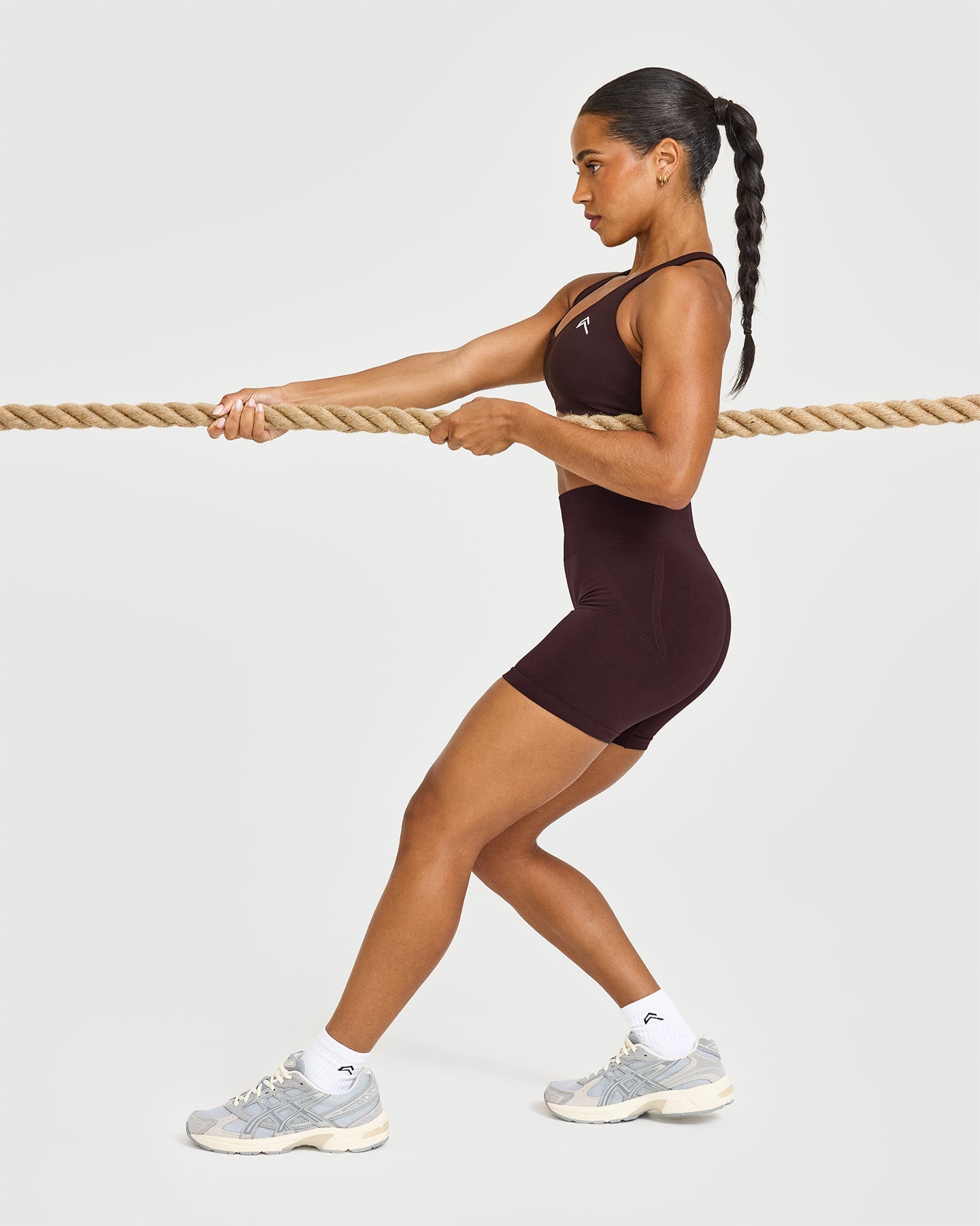 EasyLiftâ„¢ Cross Back Sports Bra | Plum Brown