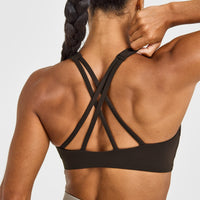 EasyLiftâ„¢ High Neck Sports Bra | 70% Cocoa