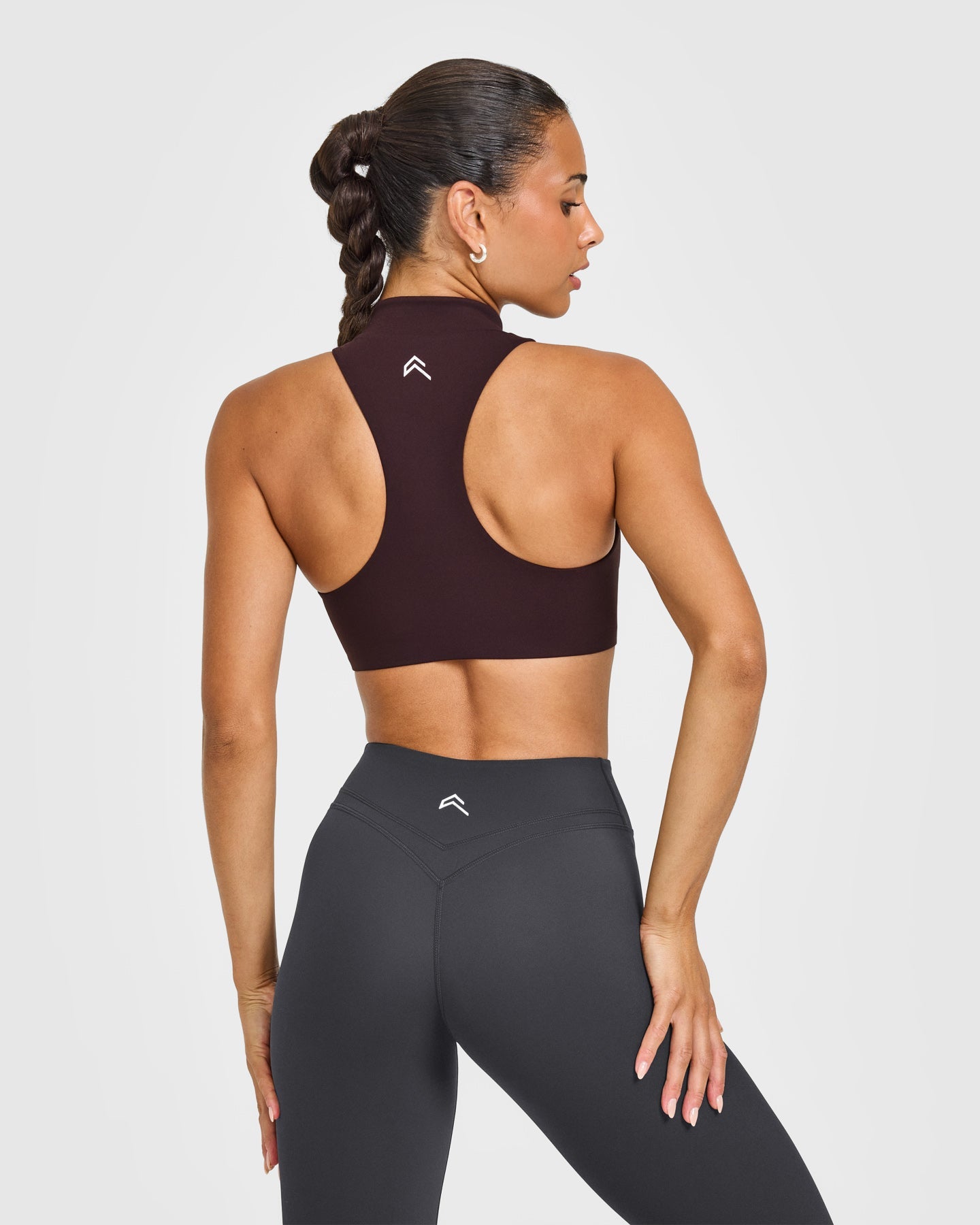 EasyLiftâ„¢ Zip High Neck Sports Bra with White Logo | Plum Brown