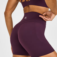Unified High Waisted Pocket Shorts 6" | Blackberry Purple