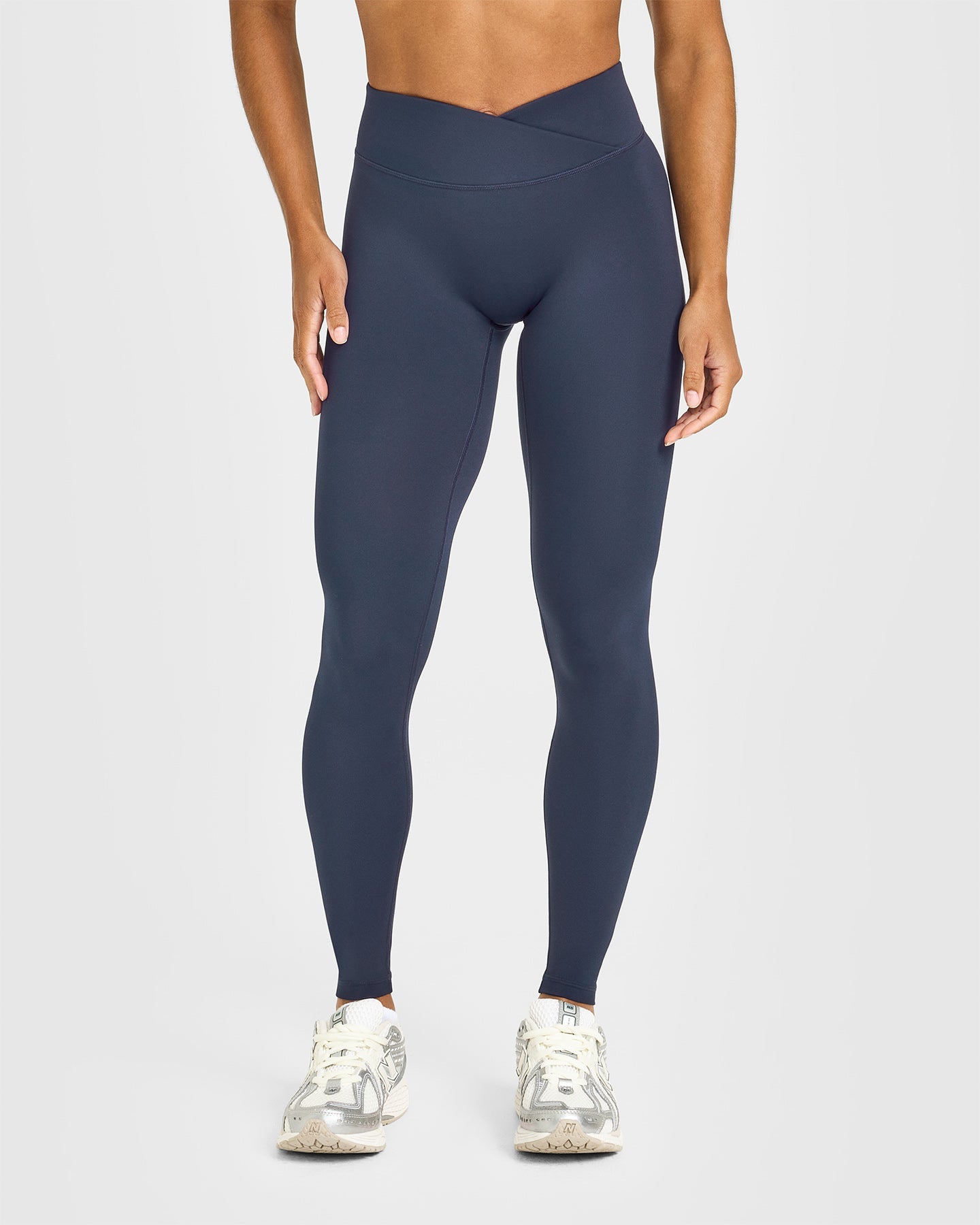 Unified Wrap Leggings White Logo | True Blue