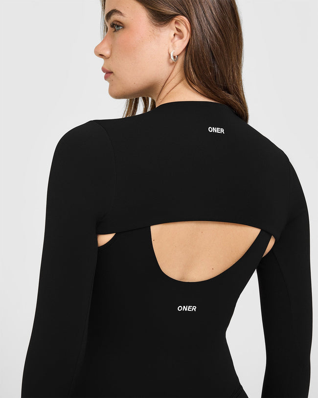 SoftMotion™ Shrug Cover | Black