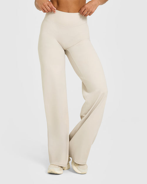 Oner Modal SoftMotionâ„¢ Straight Leg Bottoms with White Logo | Sand
