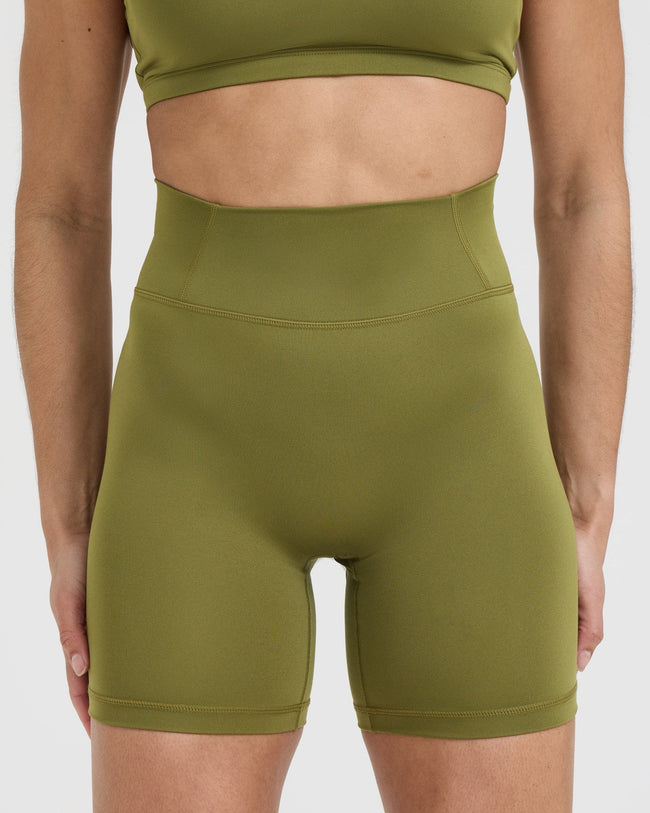 Timeless High Waisted Shorts 6" | Olive Green